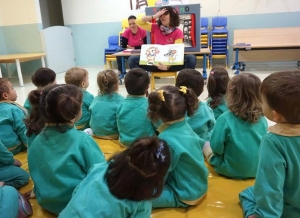 Aprendiendo en clase - Escuela Infantil en Málaga